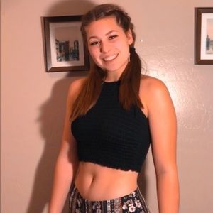 Halter neck crop top